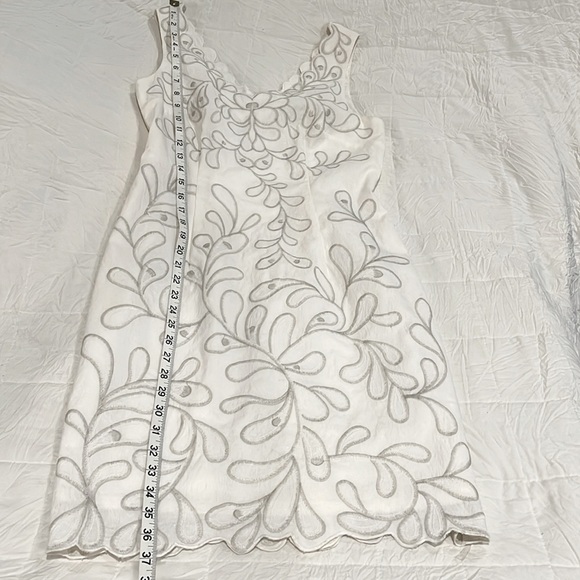 Antonio Melani white with silver embroidery design dress for any occasion sz 6 - Picture 15 of 16